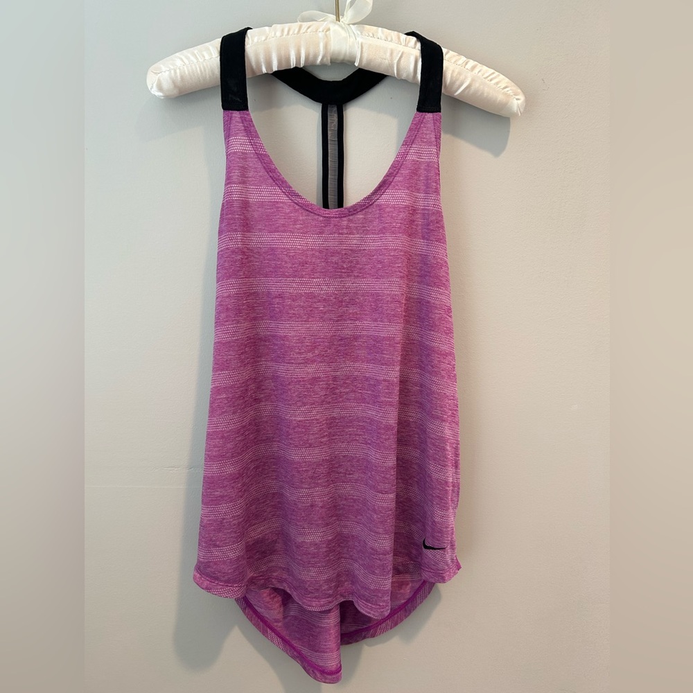 NIKE dri- fit work out tank. Open back. Size small. EUC